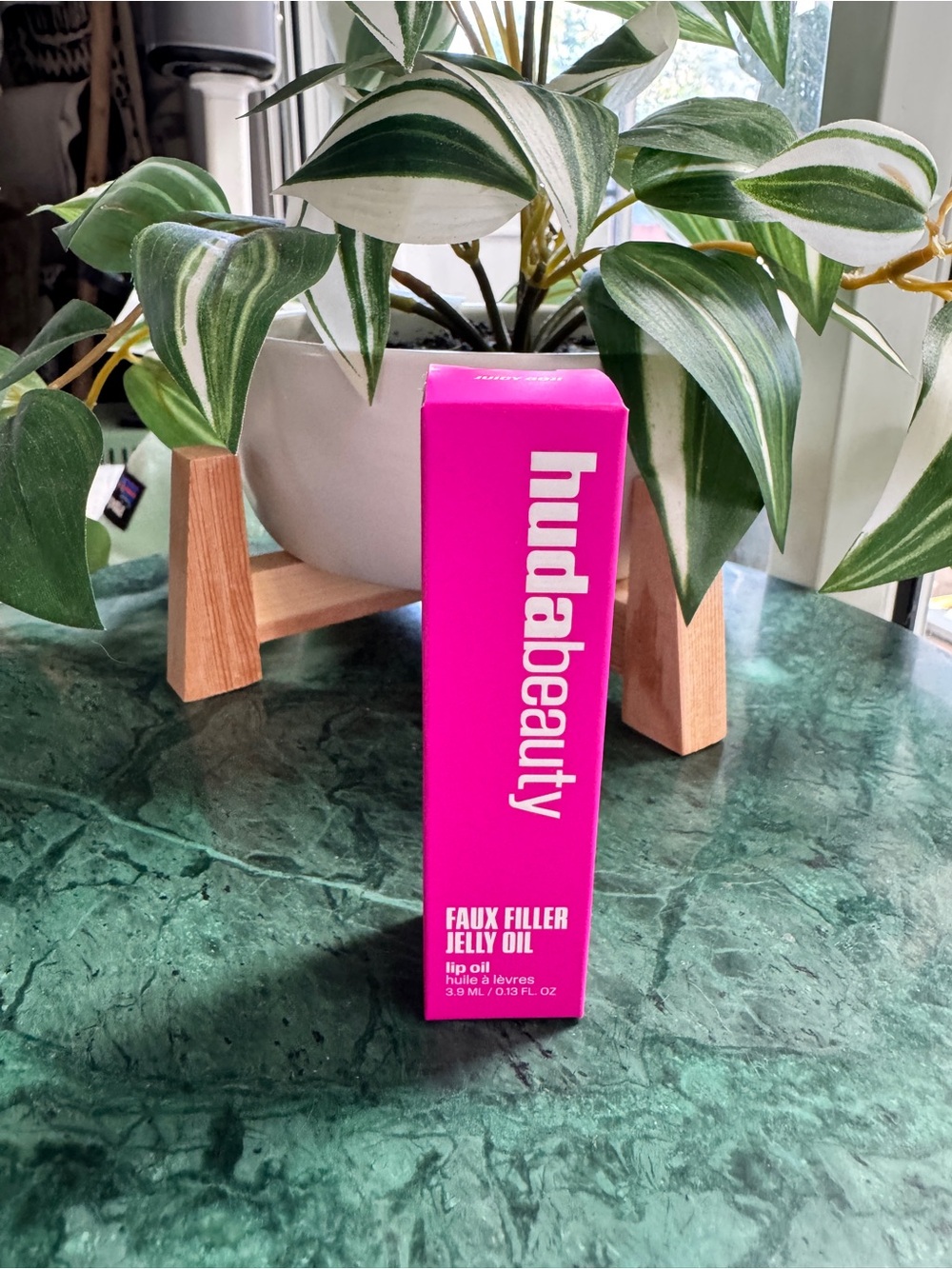 Huda Beauty Faux Filler Jelly Oil Juicy Goji - NEW in Box